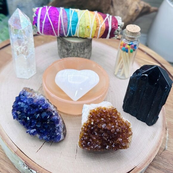 Crystal Gift Box Love Healing and Spiritual Connection Set for Valentines Day - Picture 2 of 12